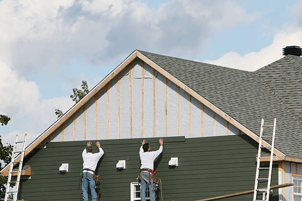 Professional Emergency Siding Repair technician working in Baldwin, PA